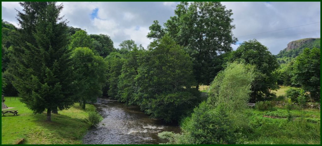 Le ruisseau de St Saturnin